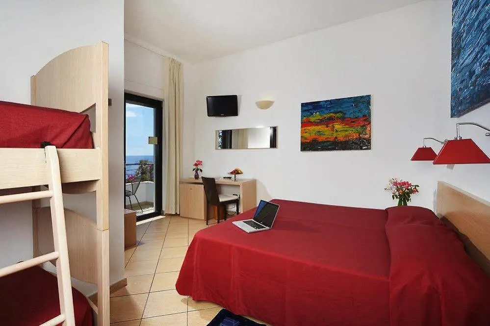 Hotel Cala Luna Cala Gonone 3*,  Itália